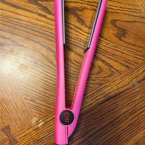 CHI hair straightener